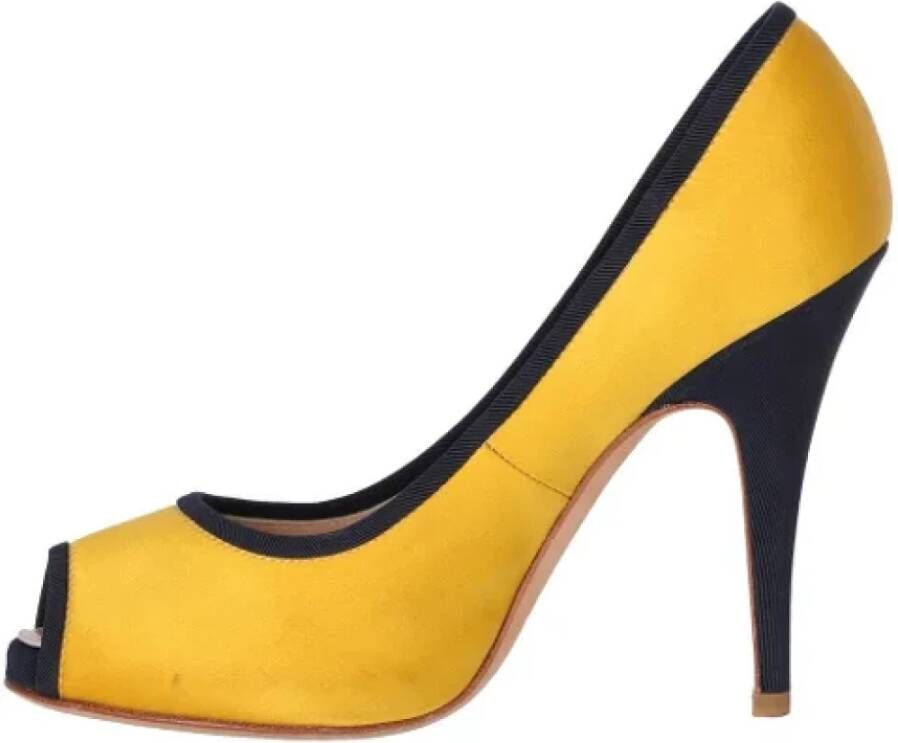 Giuseppe Zanotti Pre-owned Leather heels Yellow Dames