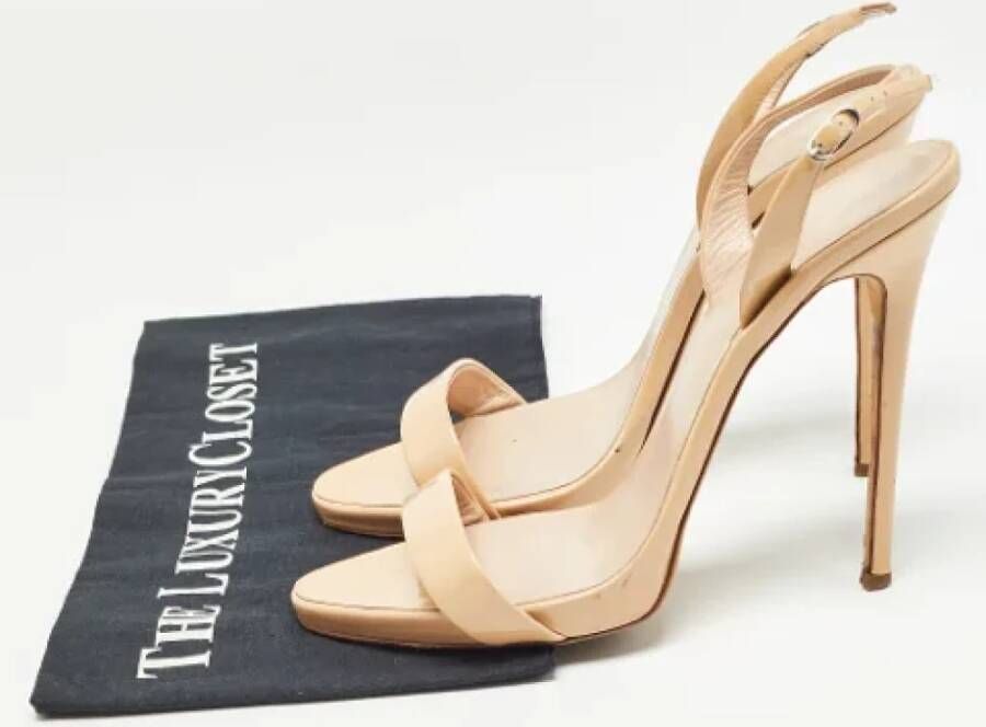 Giuseppe Zanotti Pre-owned Leather sandals Beige Dames