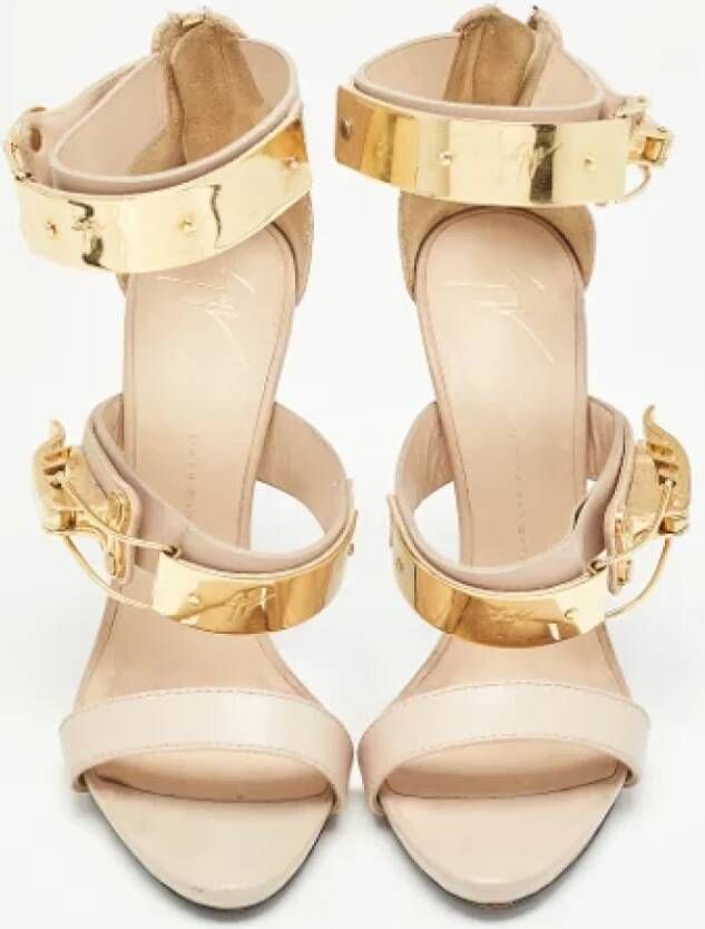 Giuseppe Zanotti Pre-owned Leather sandals Beige Dames