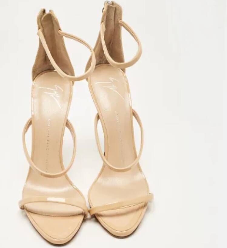 Giuseppe Zanotti Pre-owned Leather sandals Beige Dames