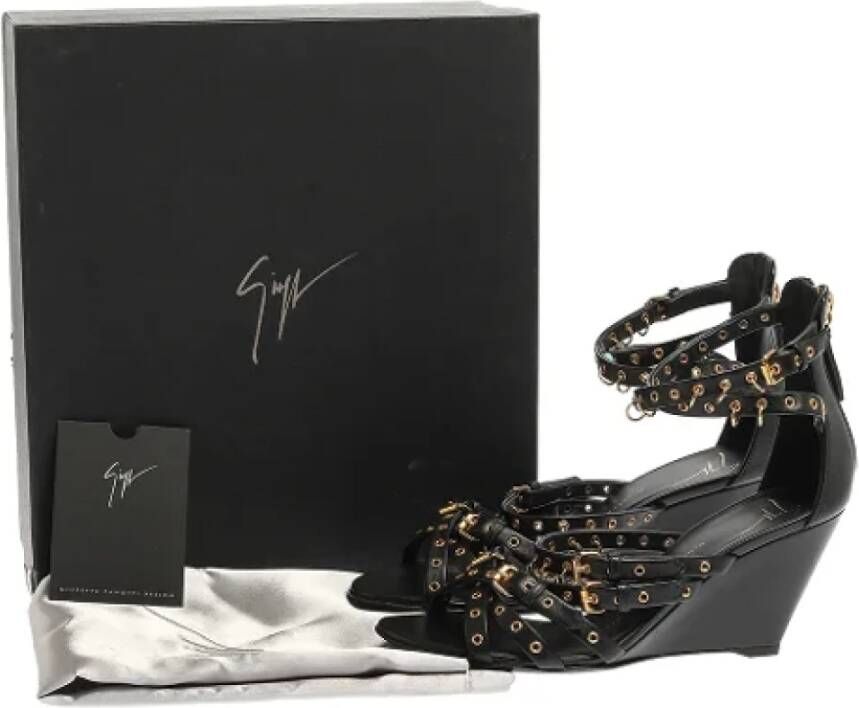 Giuseppe Zanotti Pre-owned Leather sandals Black Dames