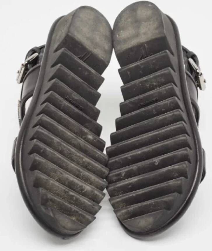 Giuseppe Zanotti Pre-owned Leather sandals Black Dames