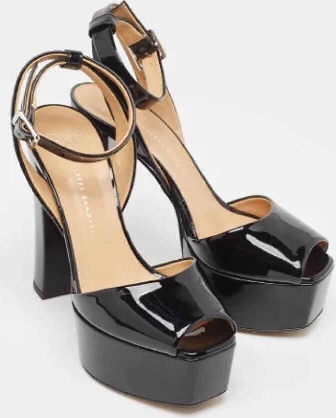 Giuseppe Zanotti Pre-owned Leather sandals Black Dames