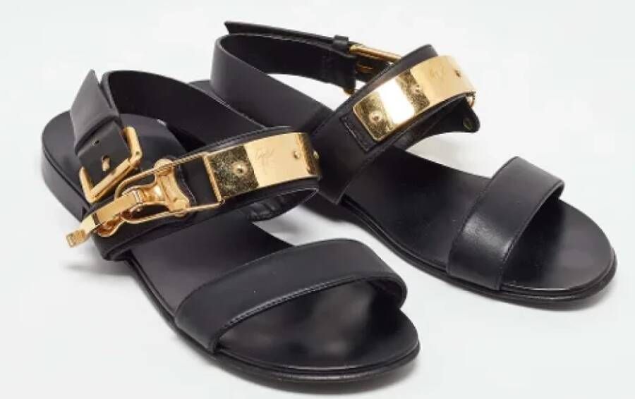 Giuseppe Zanotti Pre-owned Leather sandals Black Dames