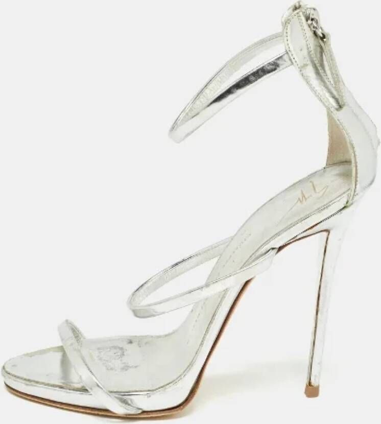 Giuseppe Zanotti Pre-owned Leather sandals Gray Dames