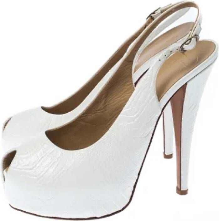 Giuseppe Zanotti Pre-owned Leather sandals White Dames