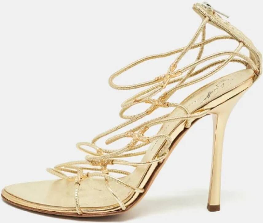 Giuseppe Zanotti Pre-owned Leather sandals Yellow Dames