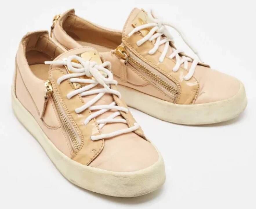 Giuseppe Zanotti Pre-owned Leather sneakers Beige Dames