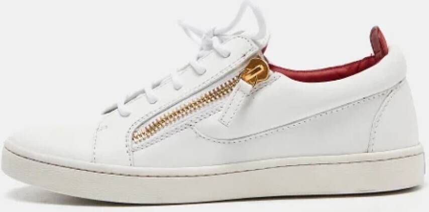 Giuseppe Zanotti Pre-owned Leather sneakers White Dames