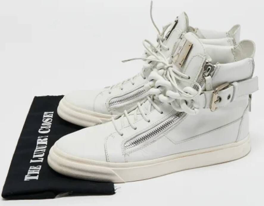 Giuseppe Zanotti Pre-owned Leather sneakers White Dames