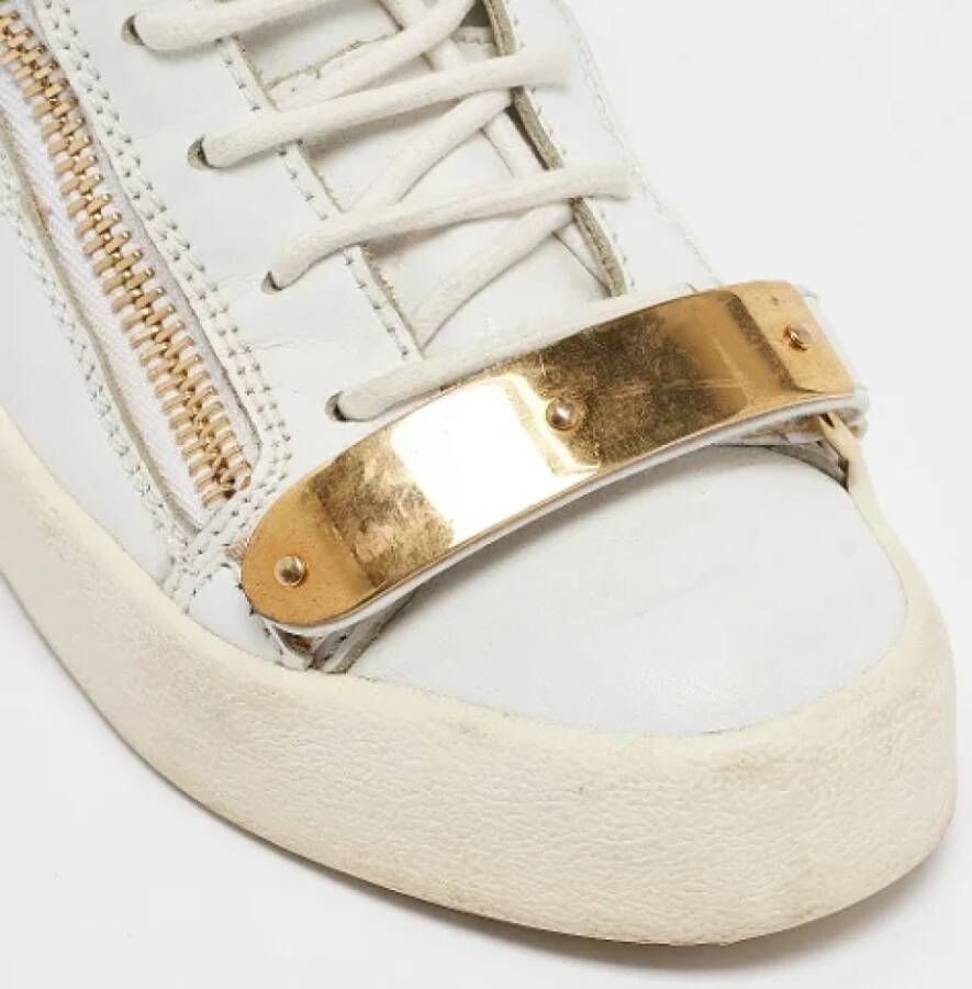 Giuseppe Zanotti Pre-owned Leather sneakers White Dames