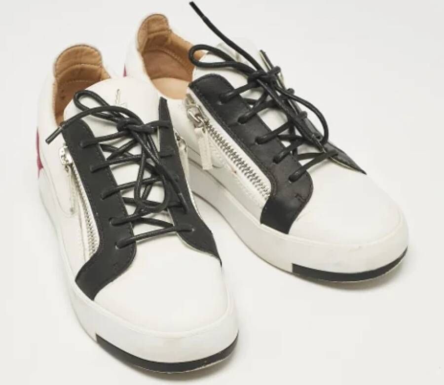 Giuseppe Zanotti Pre-owned Leather sneakers White Dames