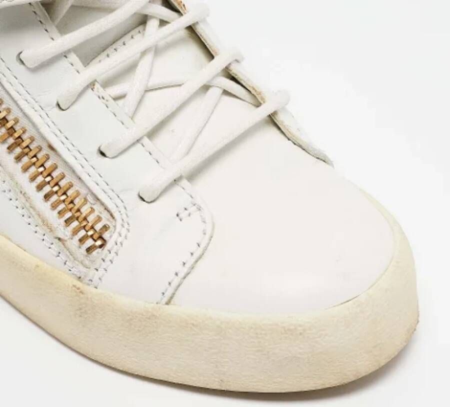 Giuseppe Zanotti Pre-owned Leather sneakers White Dames