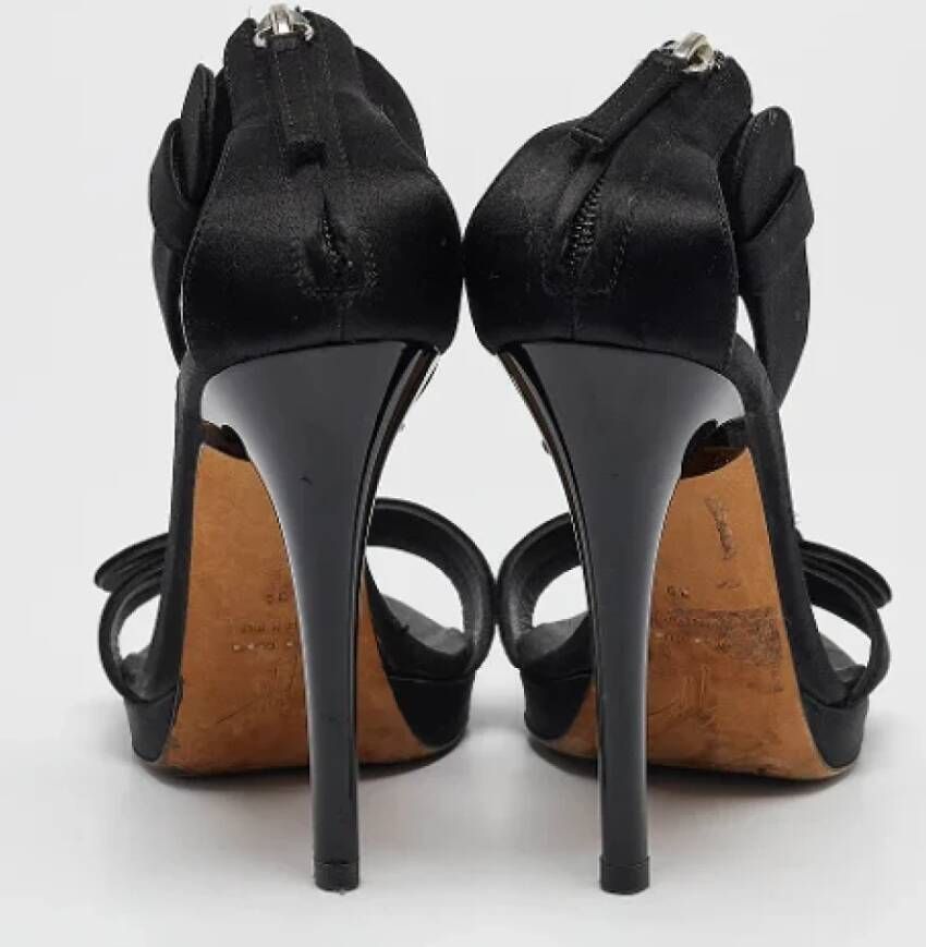 Giuseppe Zanotti Pre-owned Satin sandals Black Dames