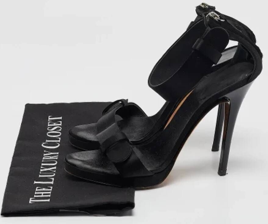 Giuseppe Zanotti Pre-owned Satin sandals Black Dames