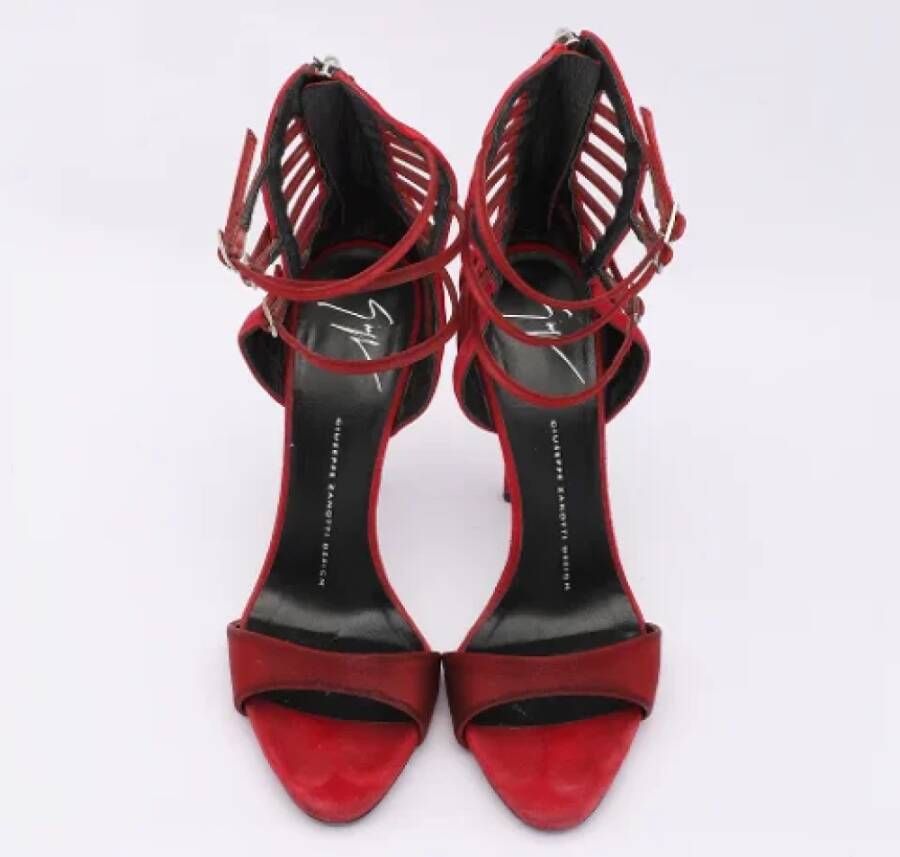 Giuseppe Zanotti Pre-owned Satin sandals Red Dames