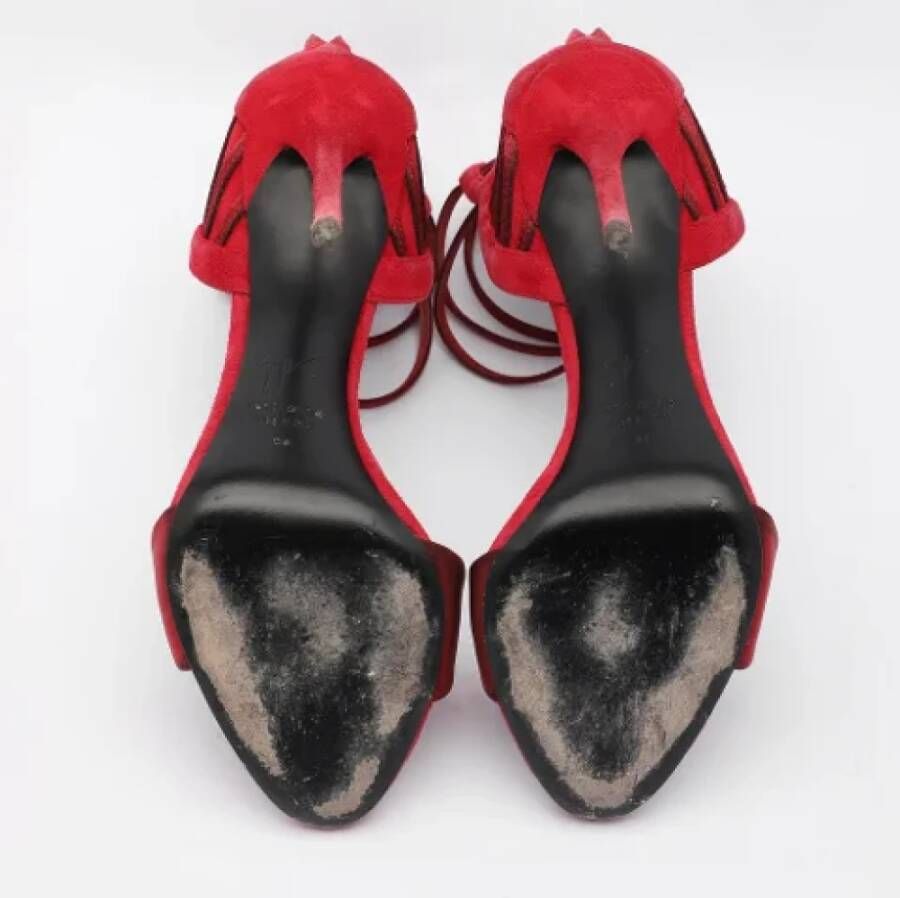 Giuseppe Zanotti Pre-owned Satin sandals Red Dames