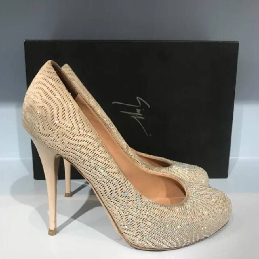 Giuseppe Zanotti Pre-owned Suede heels Beige Dames