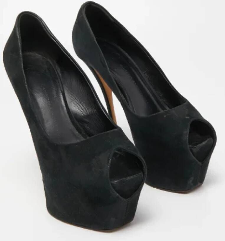 Giuseppe Zanotti Pre-owned Suede heels Black Dames