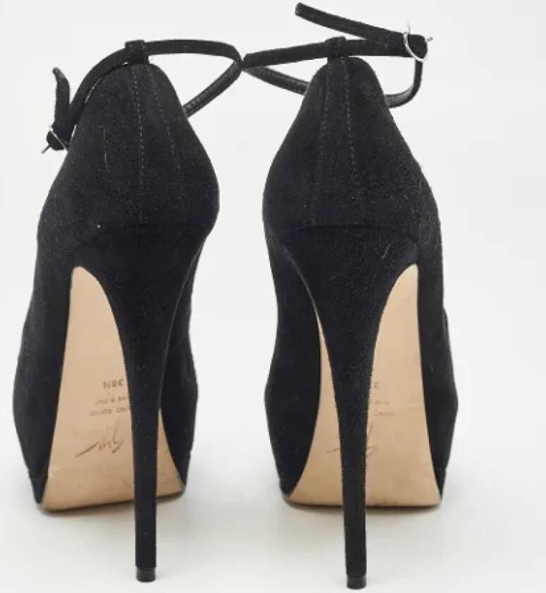 Giuseppe Zanotti Pre-owned Suede heels Black Dames