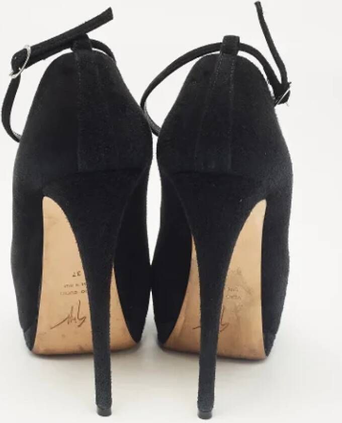 Giuseppe Zanotti Pre-owned Suede heels Black Dames