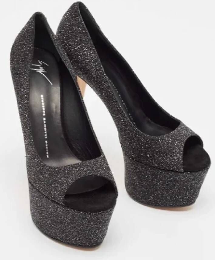 Giuseppe Zanotti Pre-owned Suede heels Black Dames