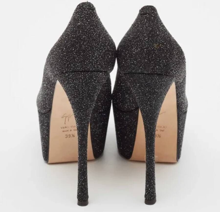 Giuseppe Zanotti Pre-owned Suede heels Black Dames