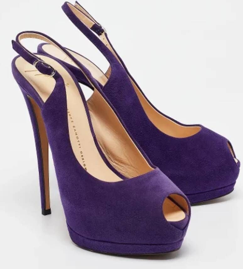 Giuseppe Zanotti Pre-owned Suede heels Purple Dames