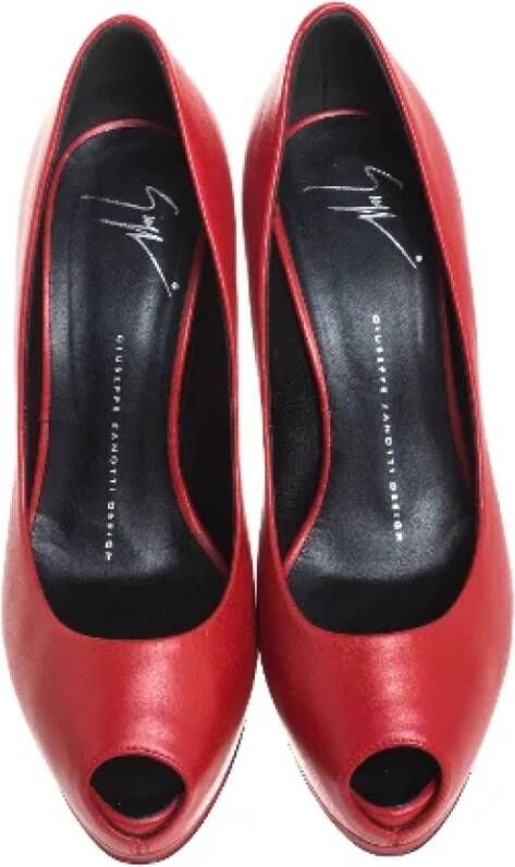 Giuseppe Zanotti Pre-owned Suede heels Red Dames