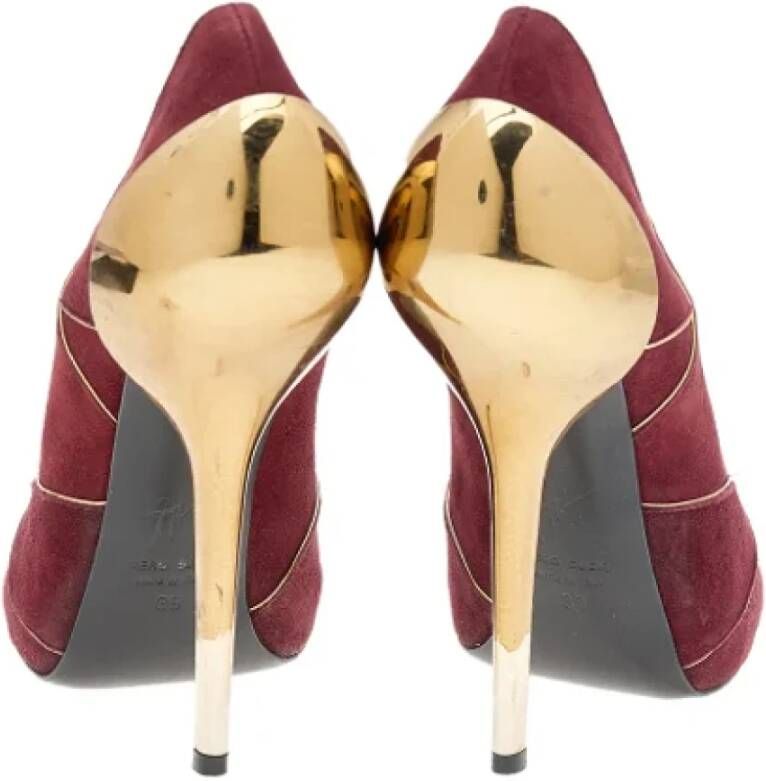 Giuseppe Zanotti Pre-owned Suede heels Red Dames