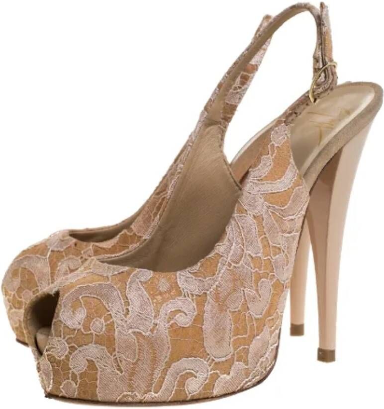 Giuseppe Zanotti Pre-owned Suede sandals Beige Dames