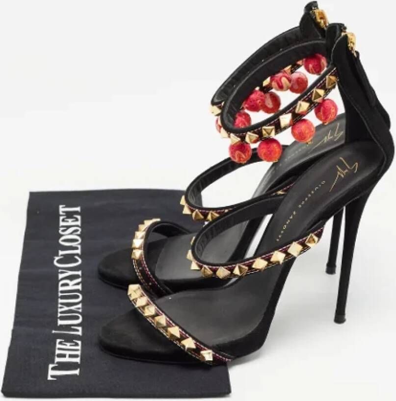 Giuseppe Zanotti Pre-owned Suede sandals Black Dames