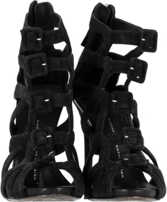 Giuseppe Zanotti Pre-owned Suede sandals Black Dames