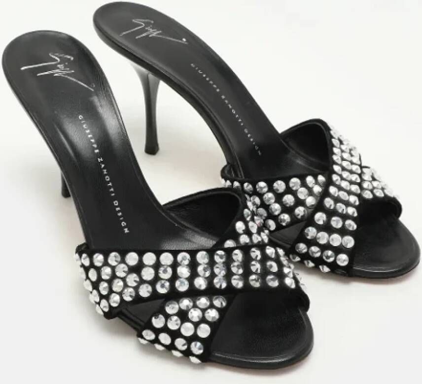 Giuseppe Zanotti Pre-owned Suede sandals Black Dames