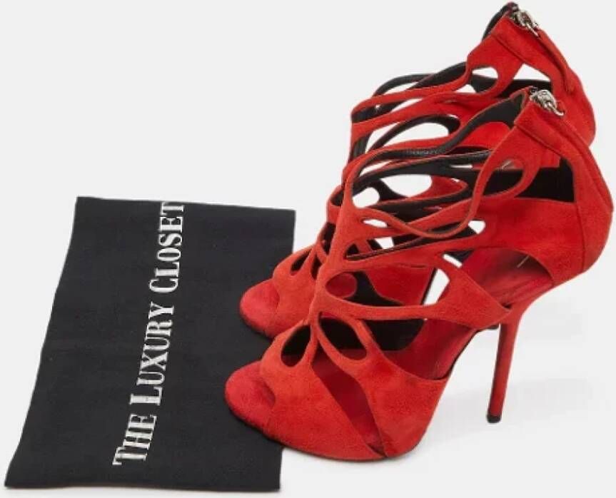 Giuseppe Zanotti Pre-owned Suede sandals Red Dames