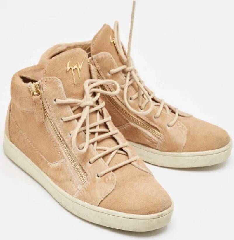 Giuseppe Zanotti Pre-owned Suede sneakers Beige Dames