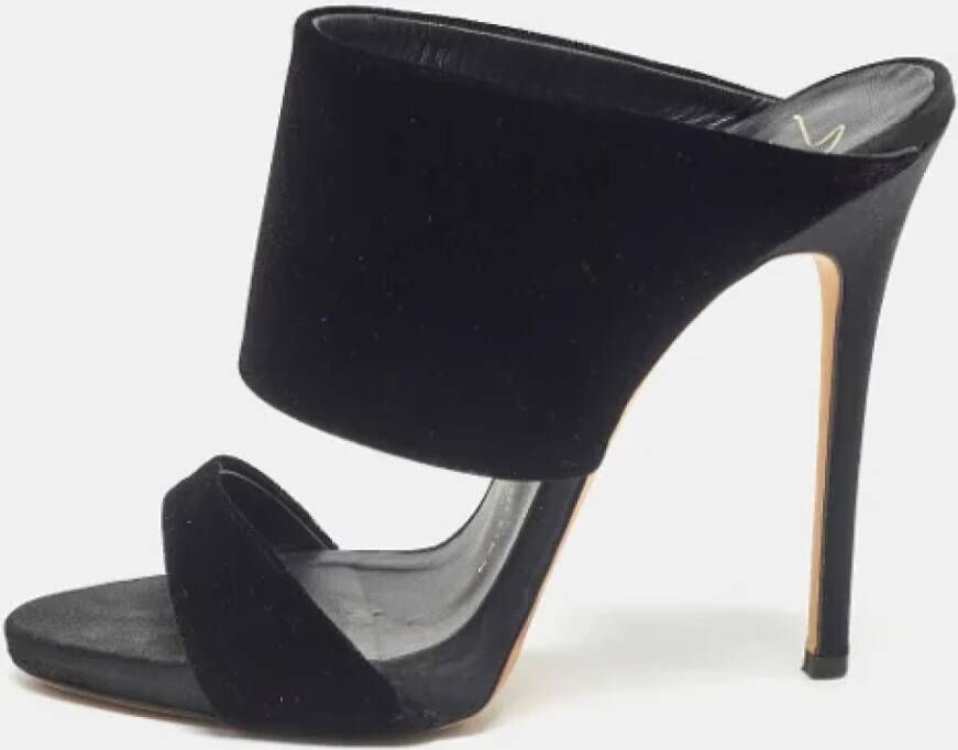 Giuseppe Zanotti Pre-owned Velvet sandals Black Dames