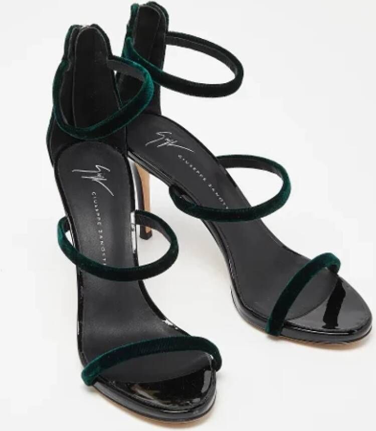 Giuseppe Zanotti Pre-owned Velvet sandals Green Dames