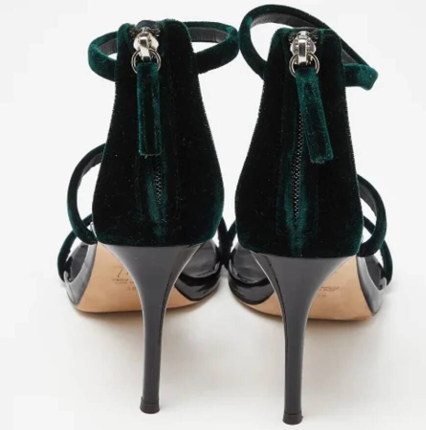 Giuseppe Zanotti Pre-owned Velvet sandals Green Dames