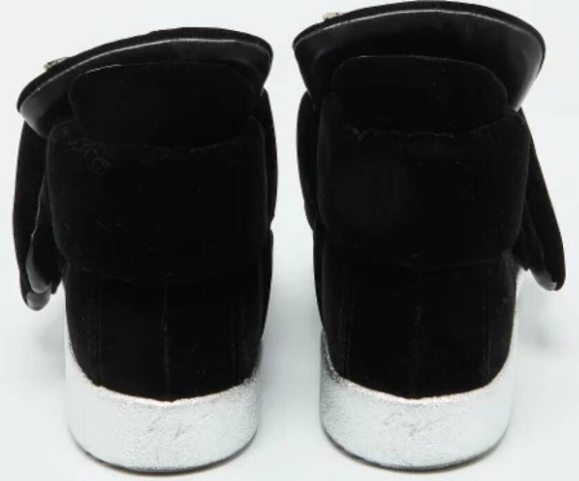 Giuseppe Zanotti Pre-owned Velvet sneakers Black Heren