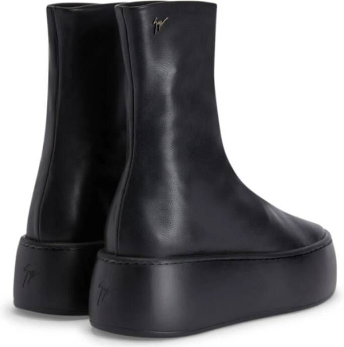 giuseppe zanotti Zwarte leren Bootie Sneakers met rubberen zool Black Dames