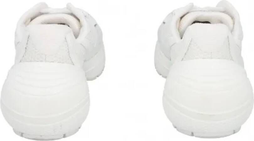 Givenchy Pre-owned Fabric sneakers White Dames