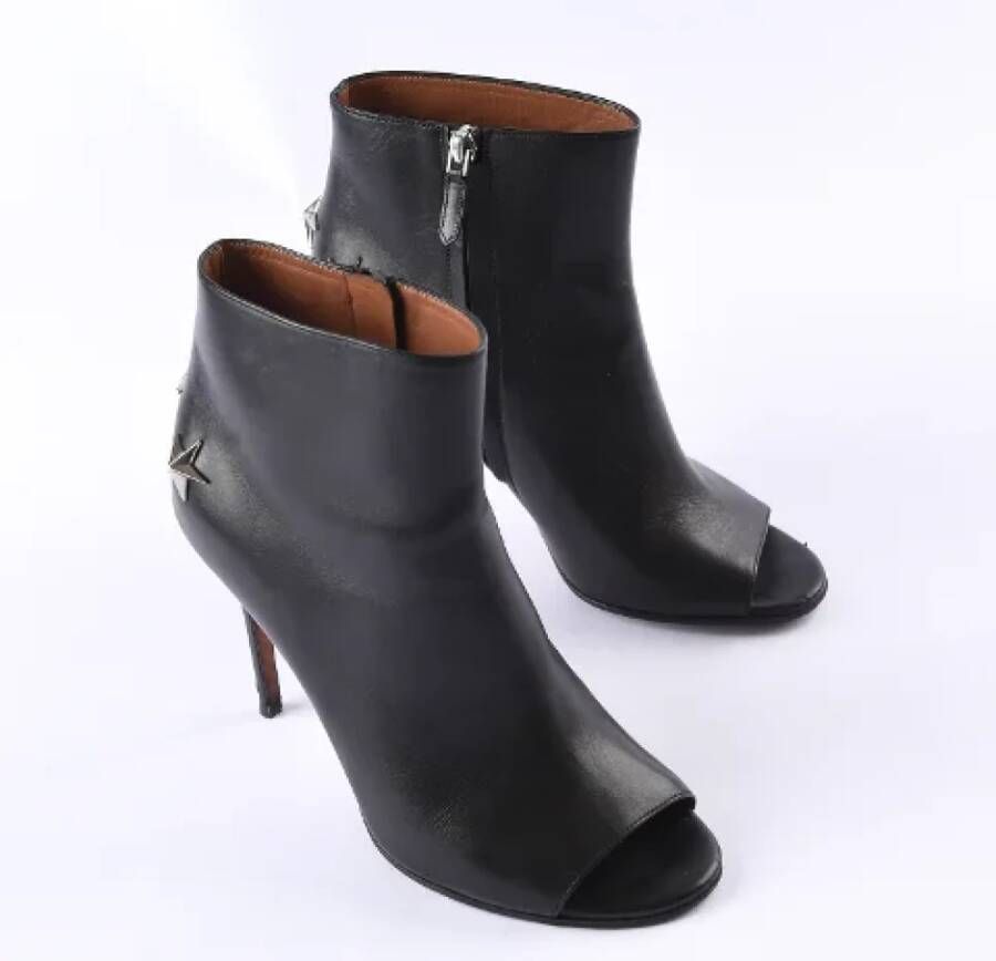 Givenchy Pre-owned Leather boots Black Dames