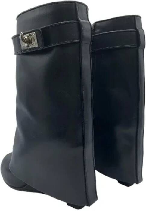 Givenchy Pre-owned Leather boots Black Dames