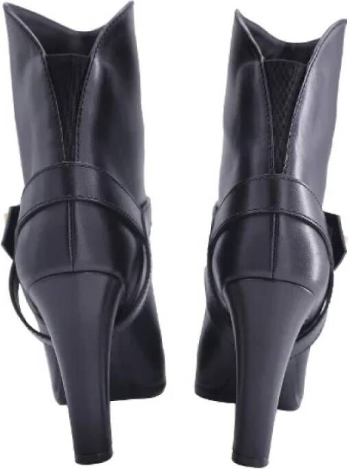 Givenchy Pre-owned Leather boots Black Dames