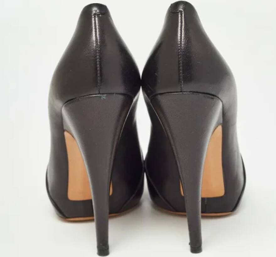 Givenchy Pre-owned Leather heels Black Dames