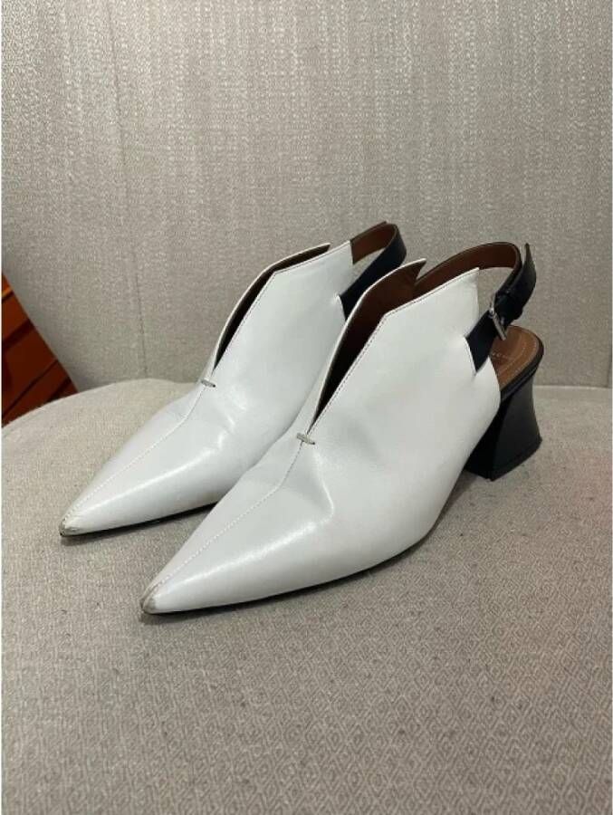 Givenchy Pre-owned Leather heels White Dames