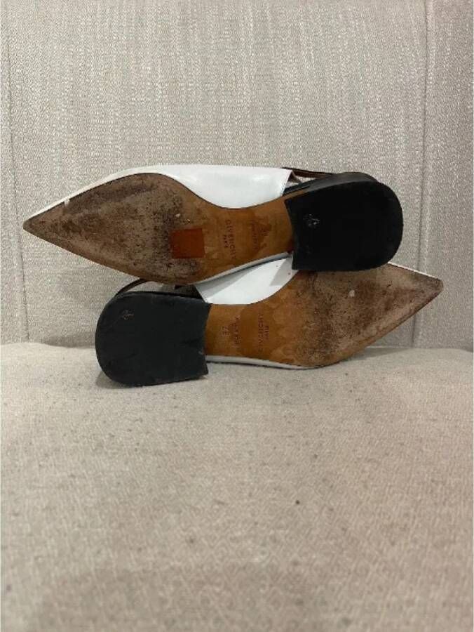 Givenchy Pre-owned Leather heels White Dames