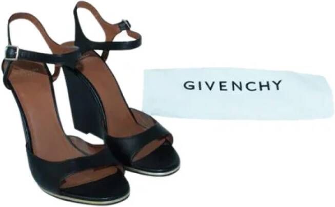 Givenchy Pre-owned Leather sandals Black Dames