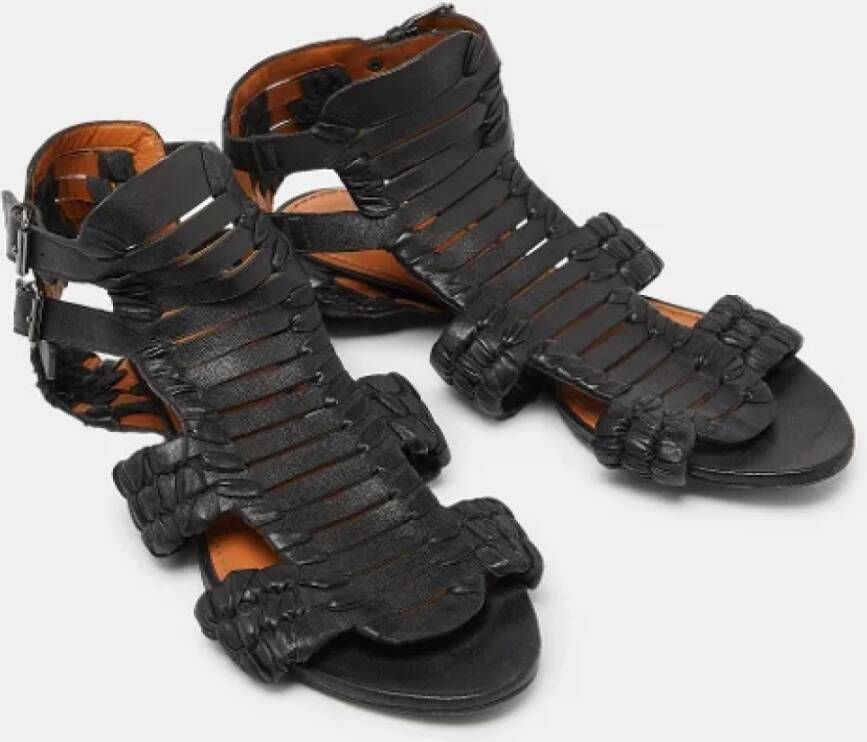 Givenchy Pre-owned Leather sandals Black Dames